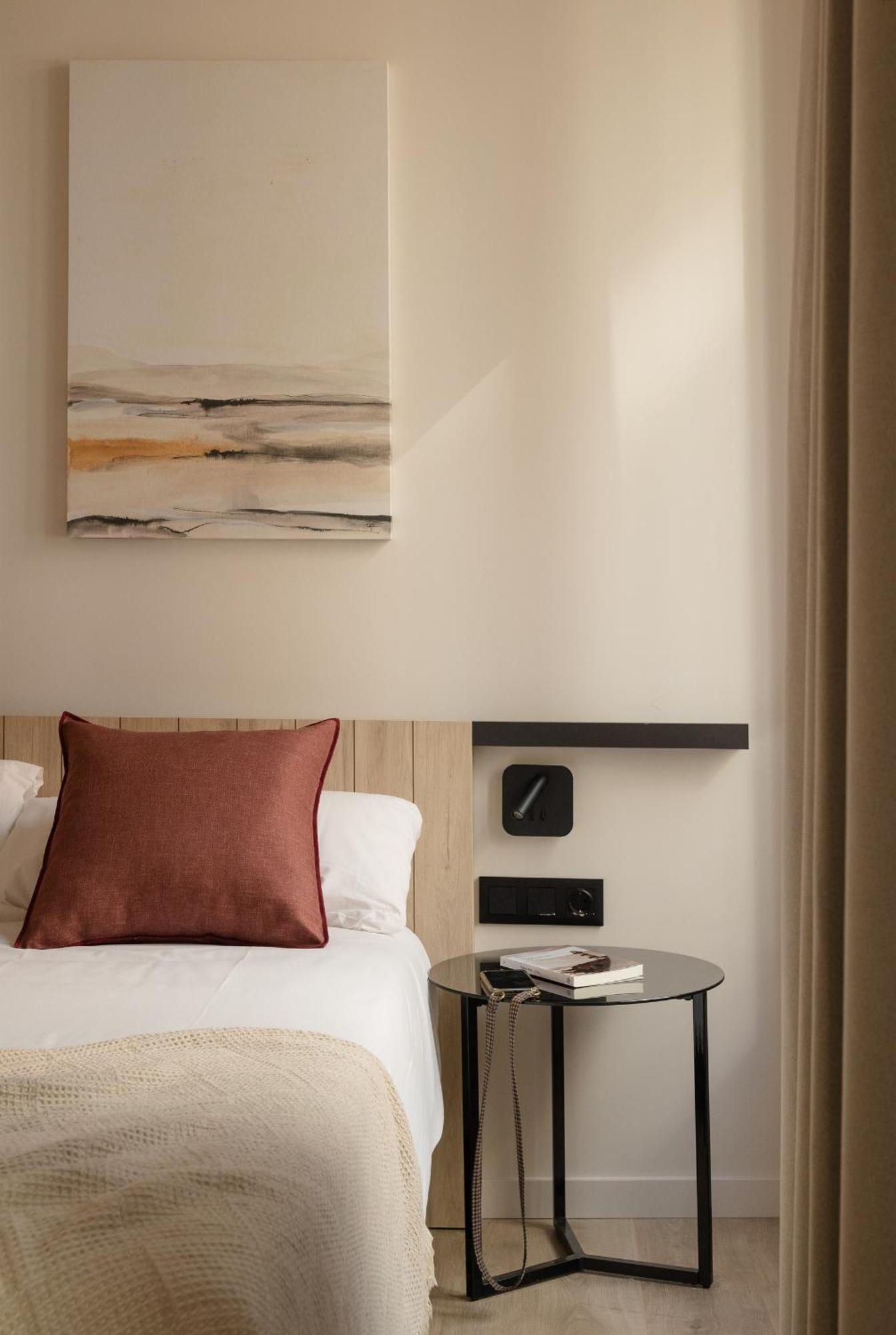 Libere Bilbao Ledesma Apartment Bagian luar foto
