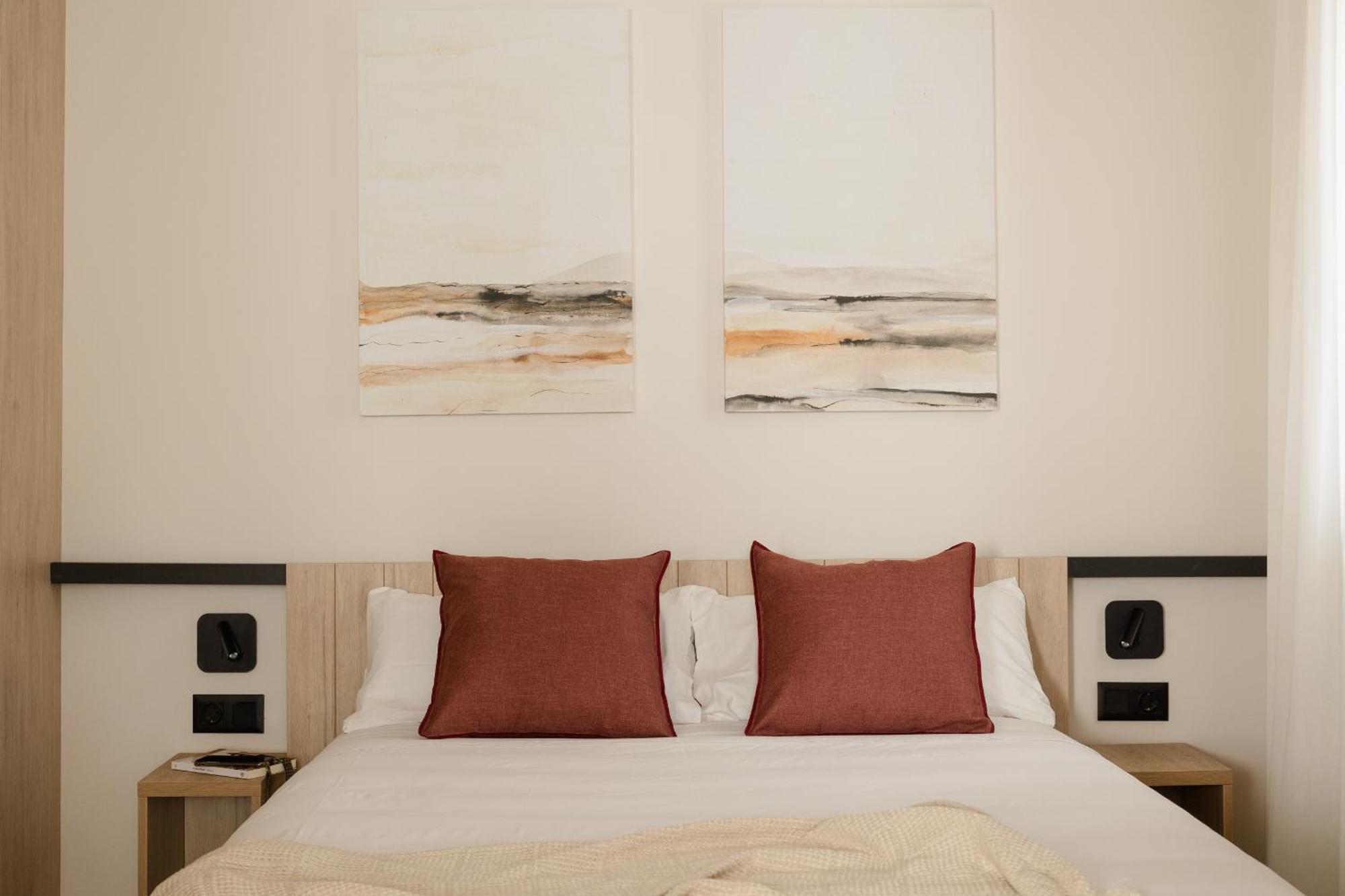 Libere Bilbao Ledesma Apartment Bagian luar foto