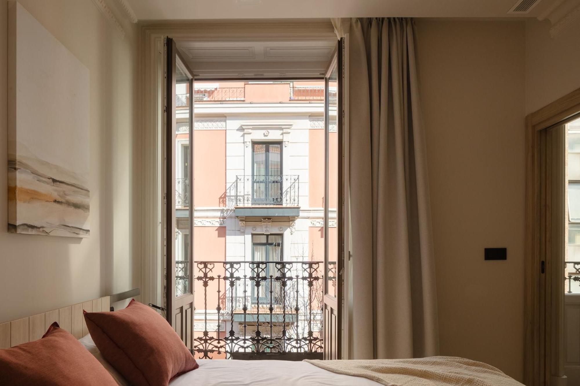 Libere Bilbao Ledesma Apartment Bagian luar foto